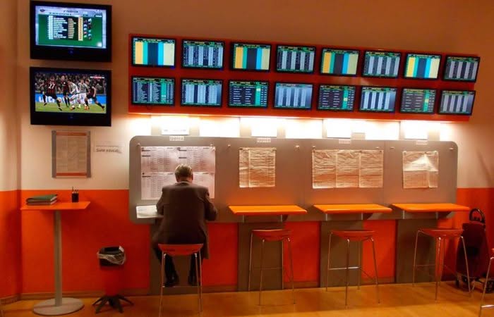 Multa Sky e Mediaset Premium Locali Pubblici